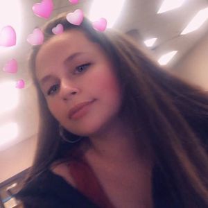 Meet your Posher, Katelyn